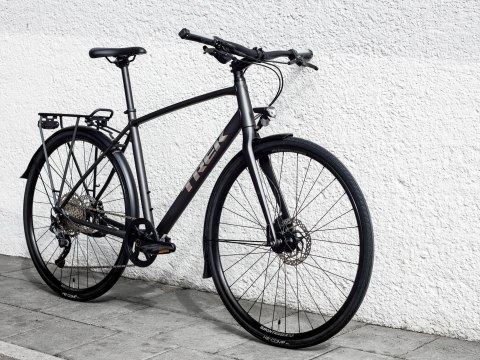 Trek Fx 3 Disc Equipped S Matte Dnister Black 2023