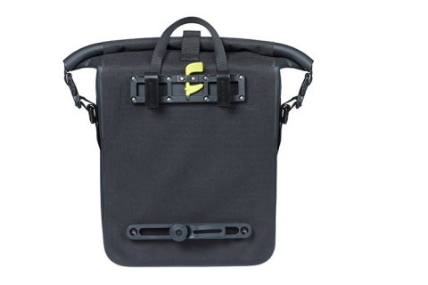 Sakwa pojedyncza Basil Navigator Waterproof Single Pannier Bag M 12-15 L Hook On System Wodoodporna Czarna